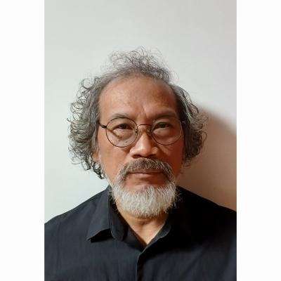 이남우(본명 이정만)
